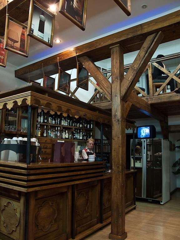 Hotel Castel Dracula Пьятра-Фантанеле Экстерьер фото